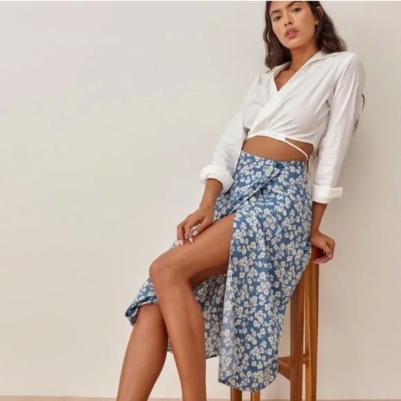 Reformation Dresses & Skirts - Reformation Betty Wrap Midi Skirt Blue Floral Adjustable Waist Size 8